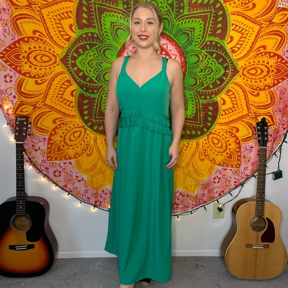 Dresses & Skirts - Green maxi dress/gown